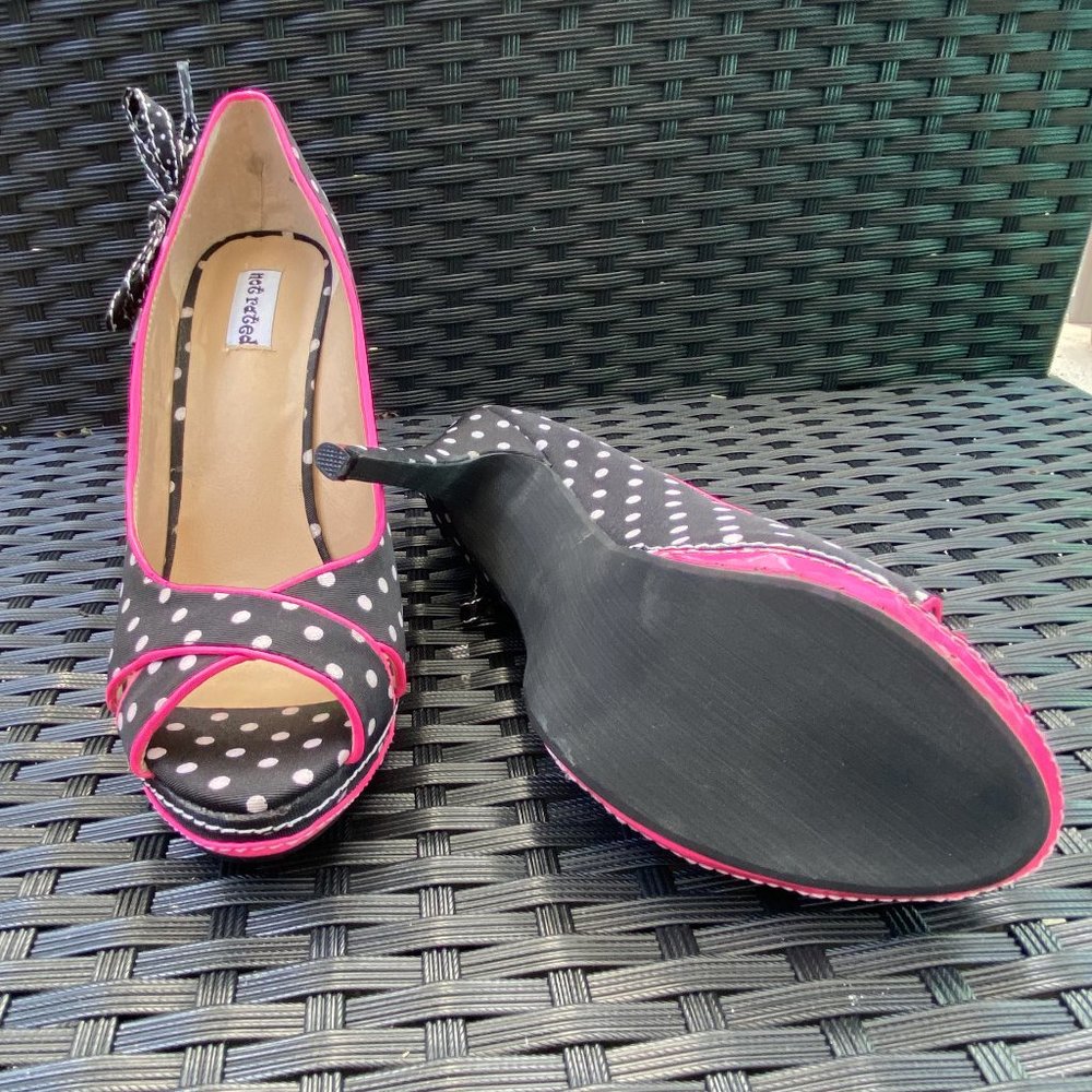 Not Rated Black/WhitePolka Dot, Pink Trim 8 1/2